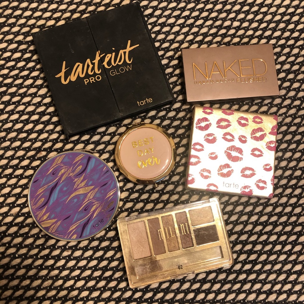 Makeup bundle